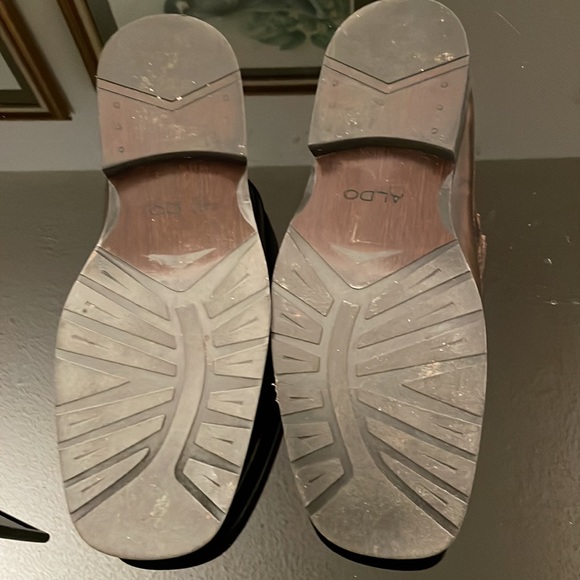 ALDO - Picture 2 of 5